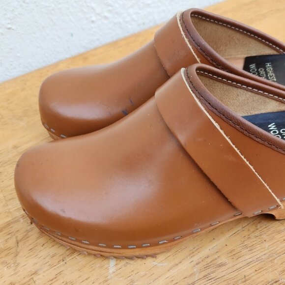 Sven's Swedish Clogs - Picture 5 of 12